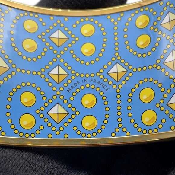 HERMES Email Bangle Size TGM Metal/Cloisonne Yellow/Light Blue/Gold - Picture 7 of 10